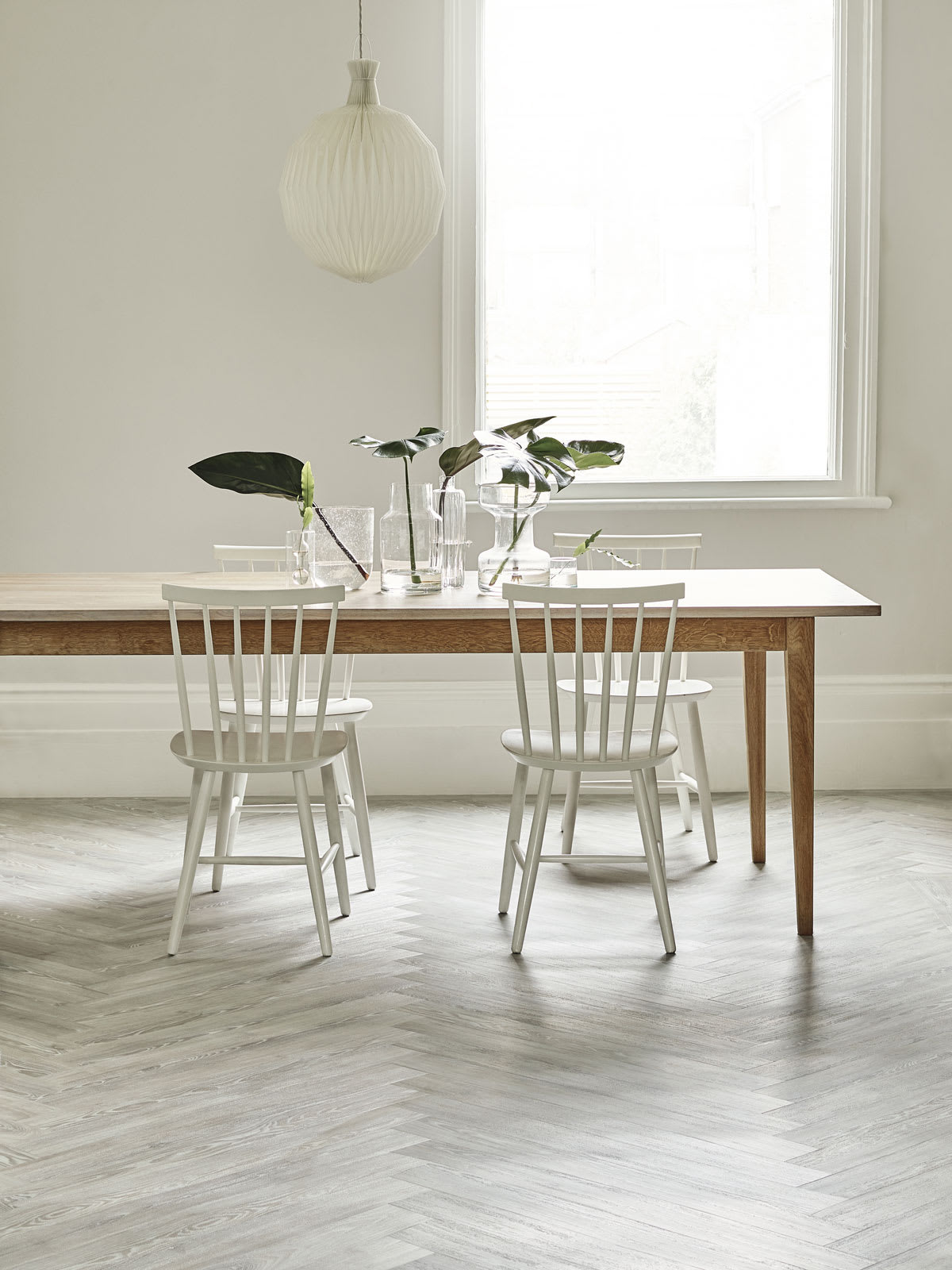 Amtico Spacia White Ash in Herringbone Plank