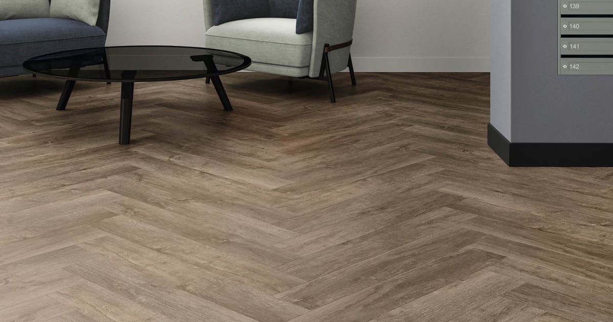 Native Grey Wood | Amtico LVT Designböden für Kommerzielle Projekte