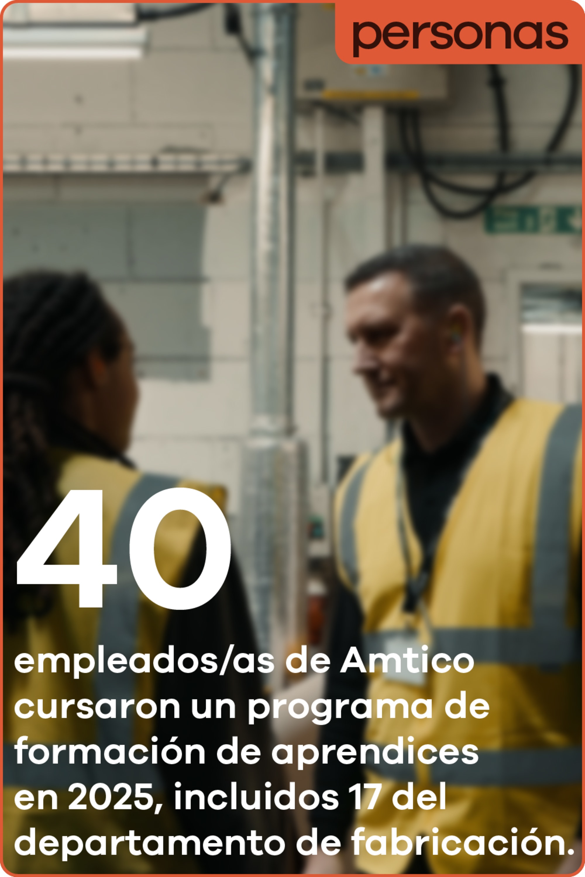 40 empleados/as de Amtico cursaron un programa de formación de aprendices en 2025, incluidos 17 del departamento de fabricación.