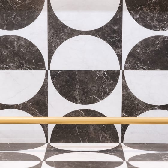Amtico's Lune Large in Bianca Classic Marble and Nero Classic Marble