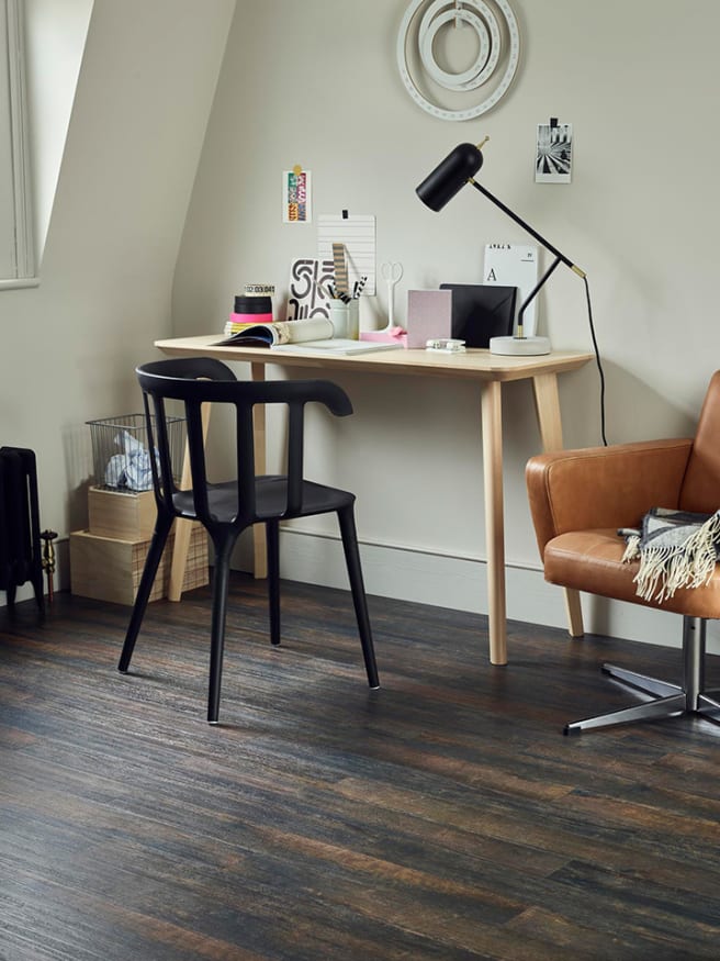 SS5W3024 Scorched Timber laid in Stripwood