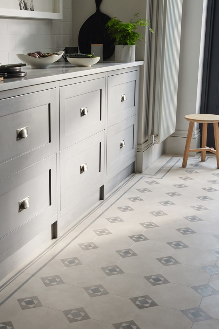 Kitchen flooring features Octagon Key Grace from the Amtico Décor collection.